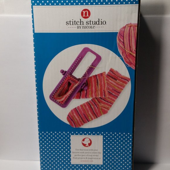Stitch Studio Sock Loom Loom + 1 Hook - Picture 5 of 8